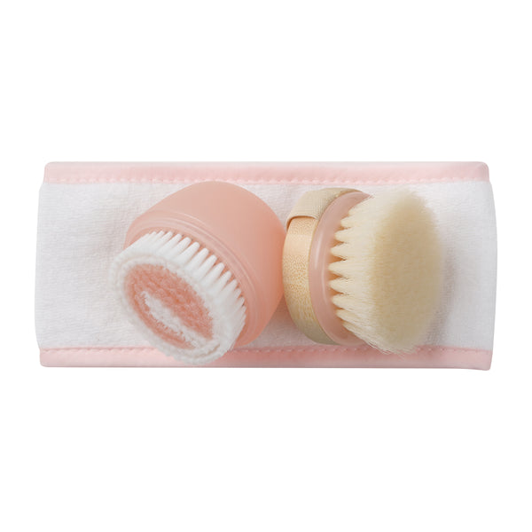 Facial cleanse brush set in pouch with three round brush heads